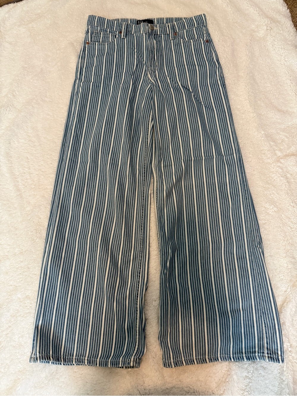 GAP Women’s Blue & White Striped Wide Leg Jeans